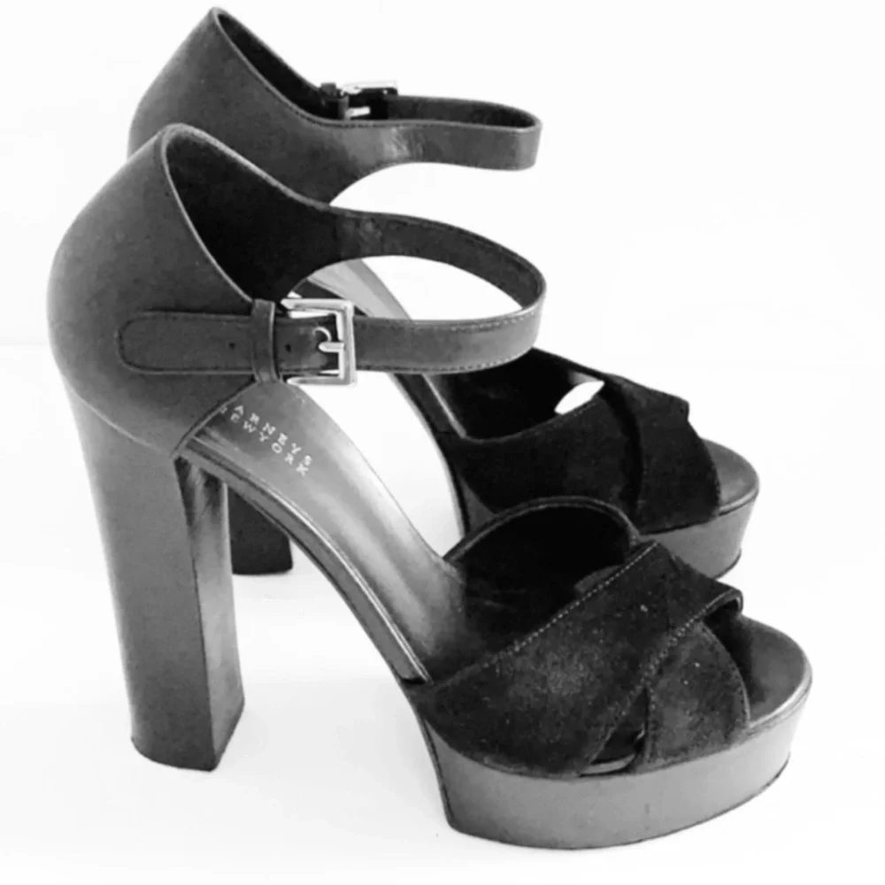 Authentic Barney's New York designer suede & leather platform sandals heels 8.5